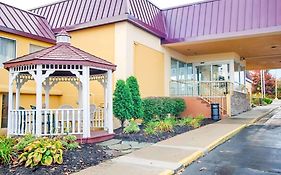 Quality Inn & Suites Syracuse Fairgrounds